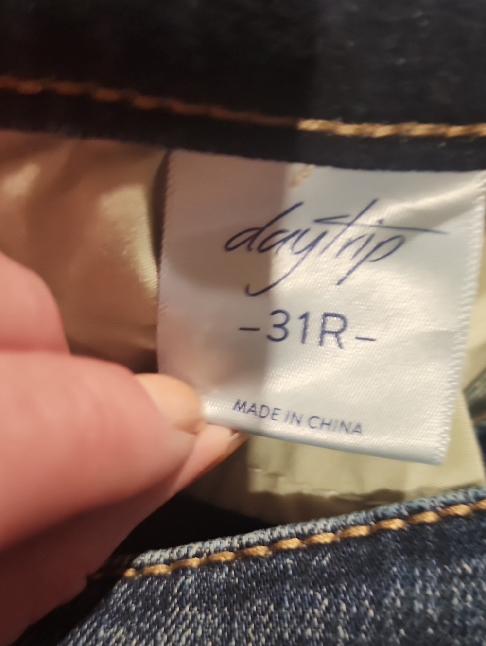 Daytrip Virgo Straight Jeans NWOT Size 31 - Picture 9 of 12